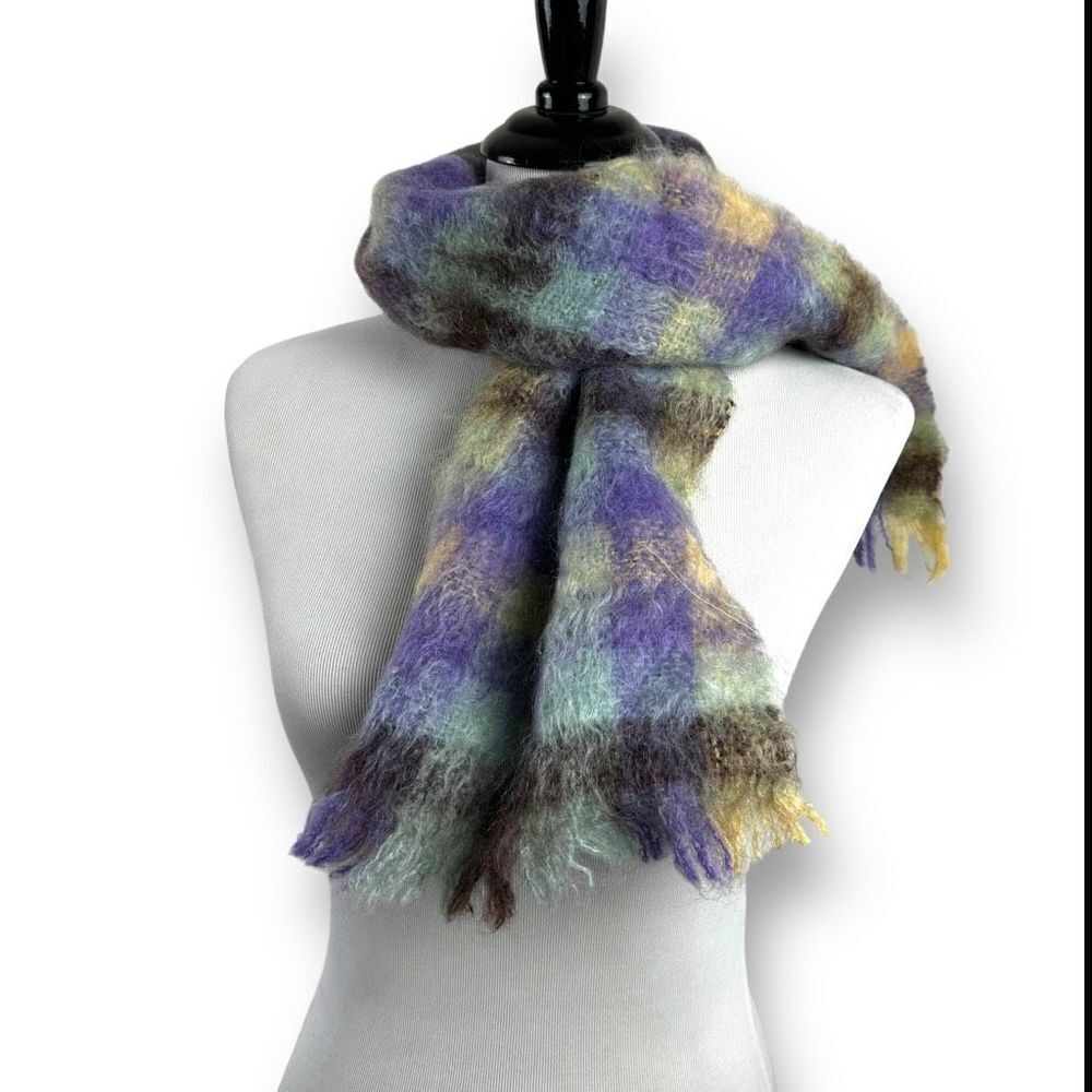 Sandy Macpherson Loch Lomond Women's Scarf Checker Plaid Scottish Mohair Frige